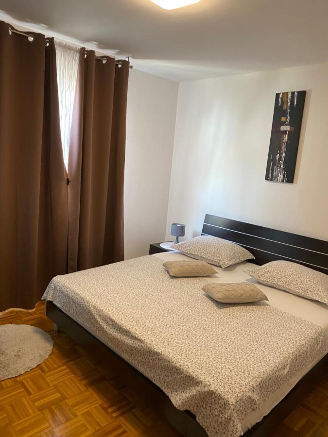 Apartment Miana トロギール エクステリア 写真