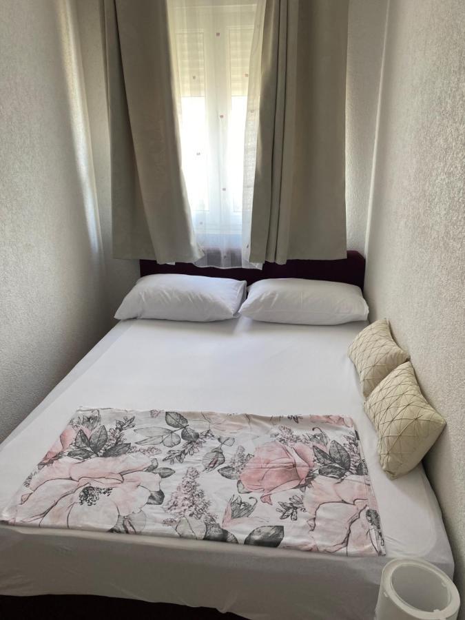 Apartment Miana トロギール エクステリア 写真